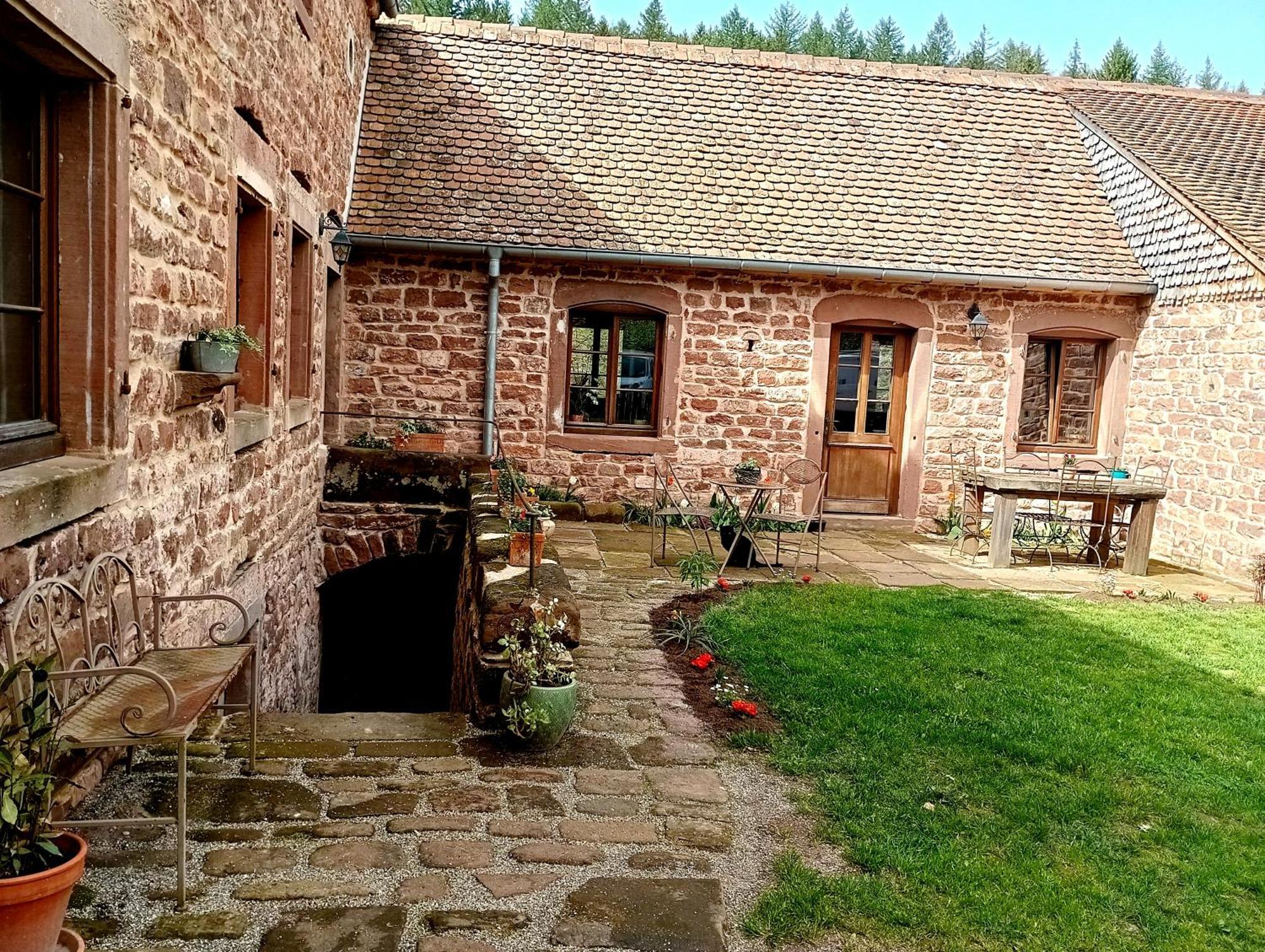 Maison D'Hotes De Charme - Ancien Moulin En Pleine Nature - La Paulusmuehle Soucht Exterior photo